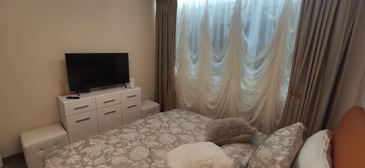 Casa Lux Apartman Bukarest Kültér fotó